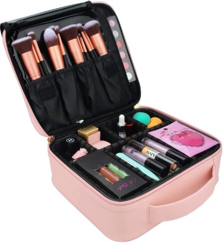 Travel Makeup Case helps girls to gather all her makeup accesories together.